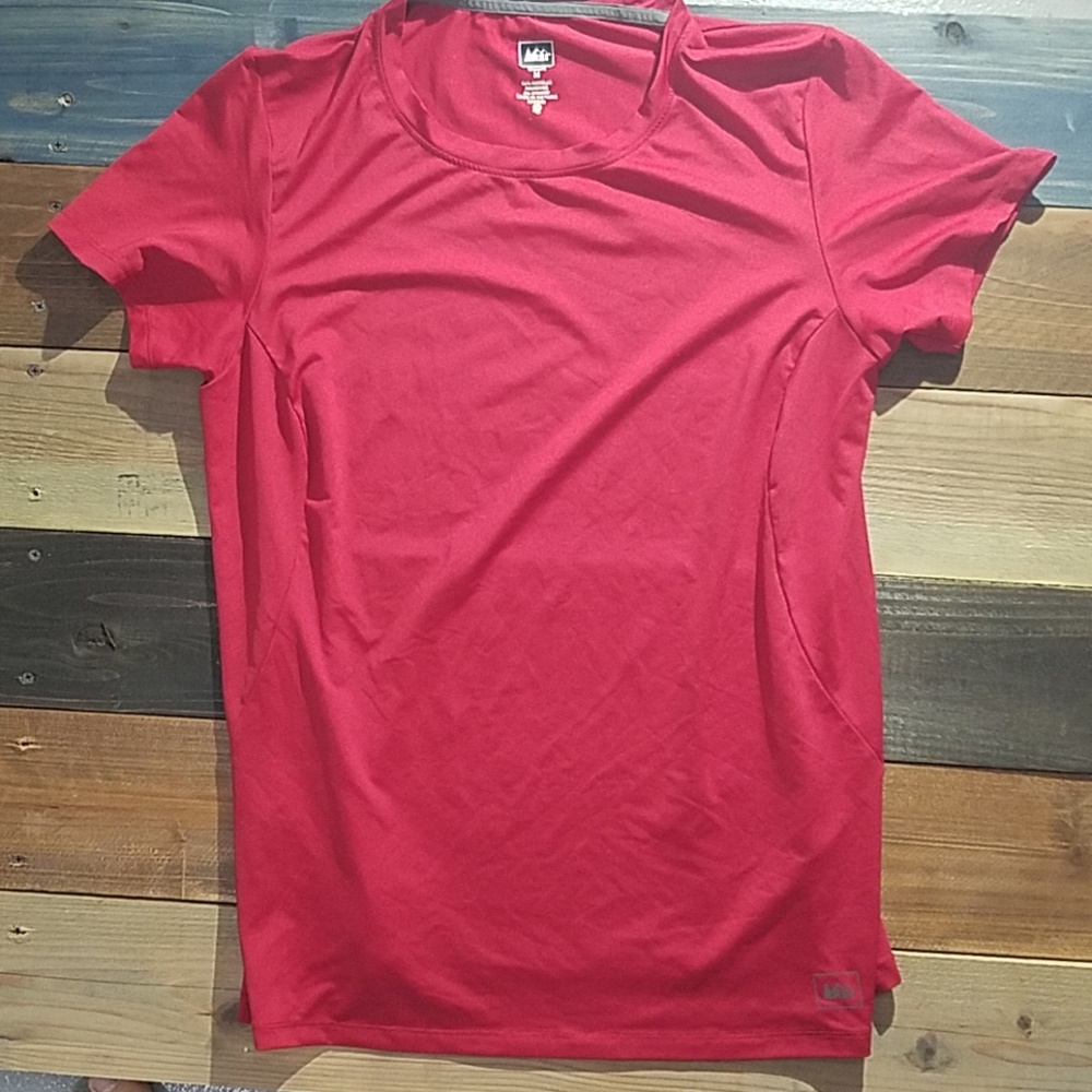 Womens Red REI Medium Shirt